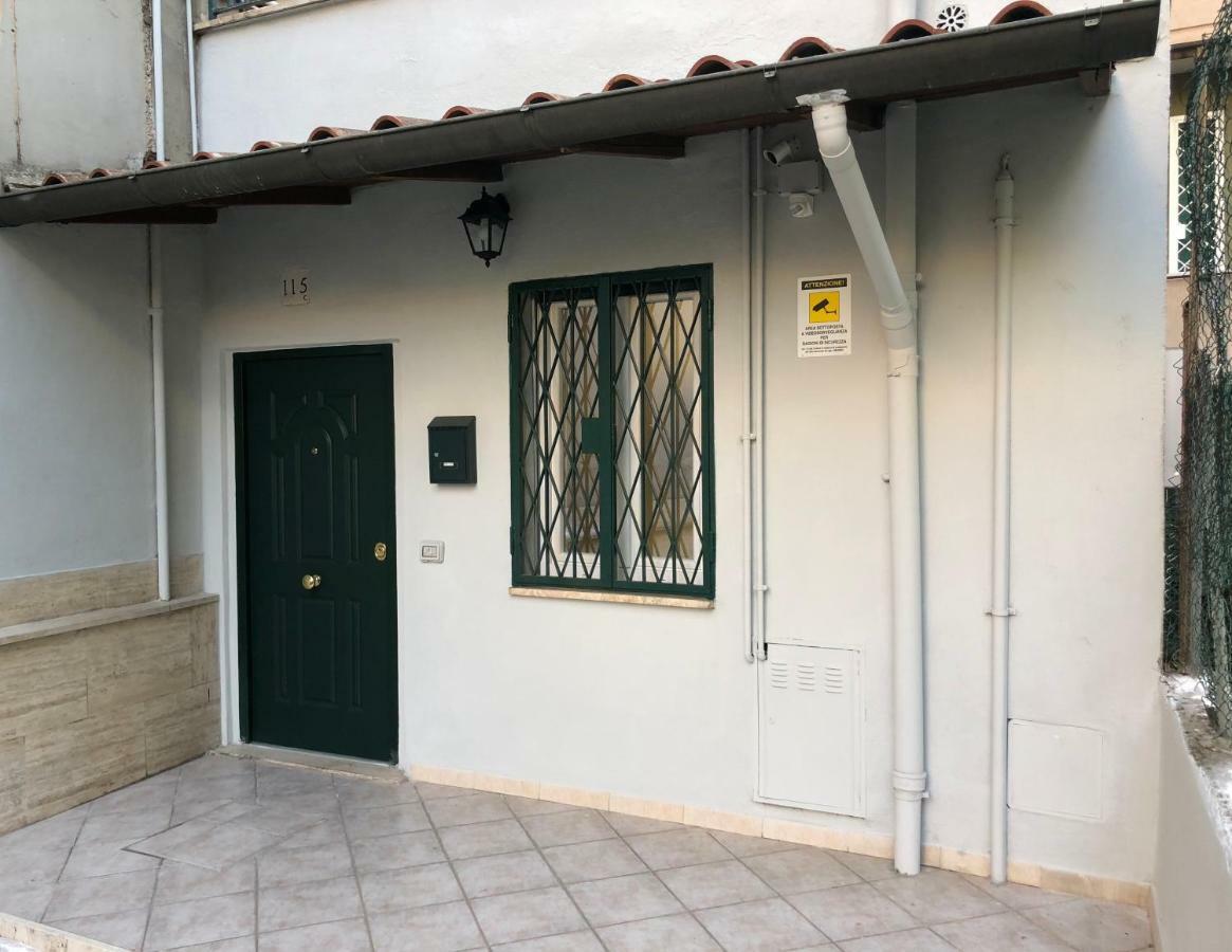Detached House Garden Rome Apartment Bagian luar foto